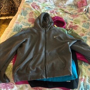 nike zip up hoodie